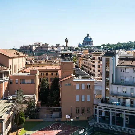 Expeditus Vatican Luxury Suites Saint Peter'S View-2